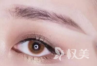 天生眉毛稀怎么办 天津雍禾植发专家为您支招