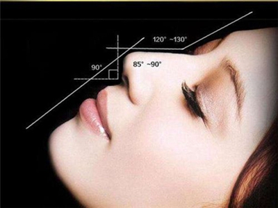 成都军大鼻部修复专家哪个好 隆鼻修复价格是多少 重塑精致美鼻