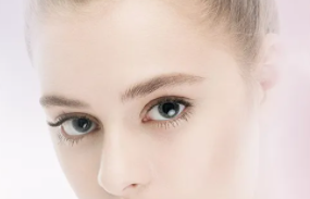 重庆奥妃医疗美容做提眉术优势 改善松弛眉部肌肤